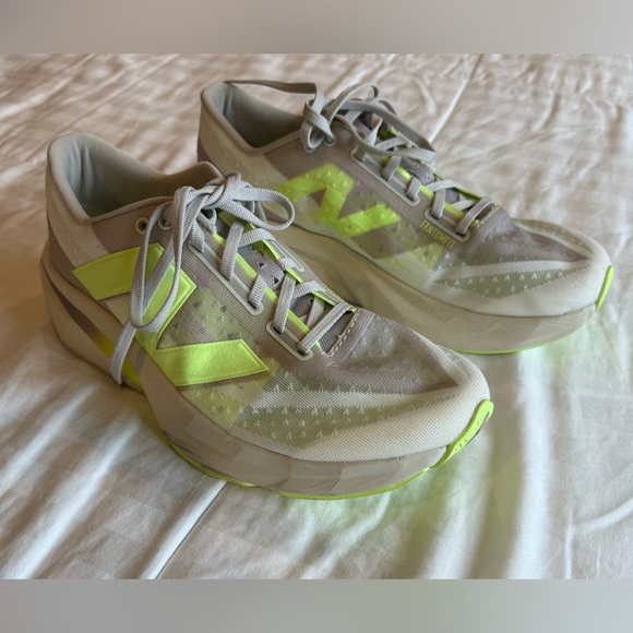 New Balance FuelCell SuperComp Trainers v3 - Picture 6 of 10